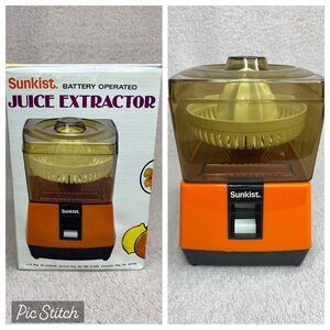 Vintage Sunkist Juice Extractor-Juicer-Battery Powered-Vtg-80s-Classic-Healthy